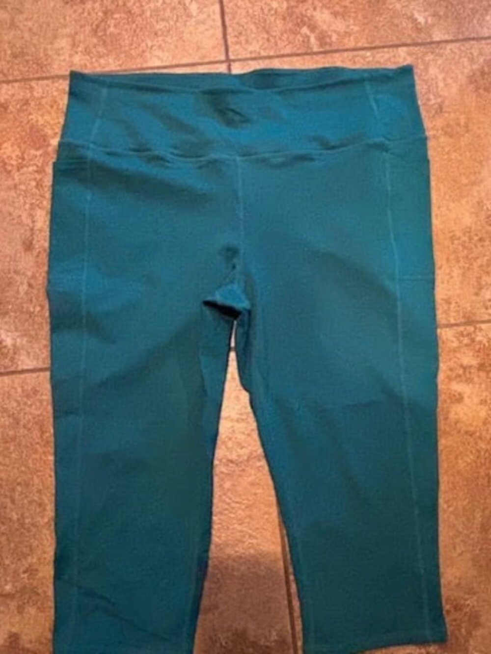 Women's Plus Skecher's Capri Leggings- NWOT- Size 2XL